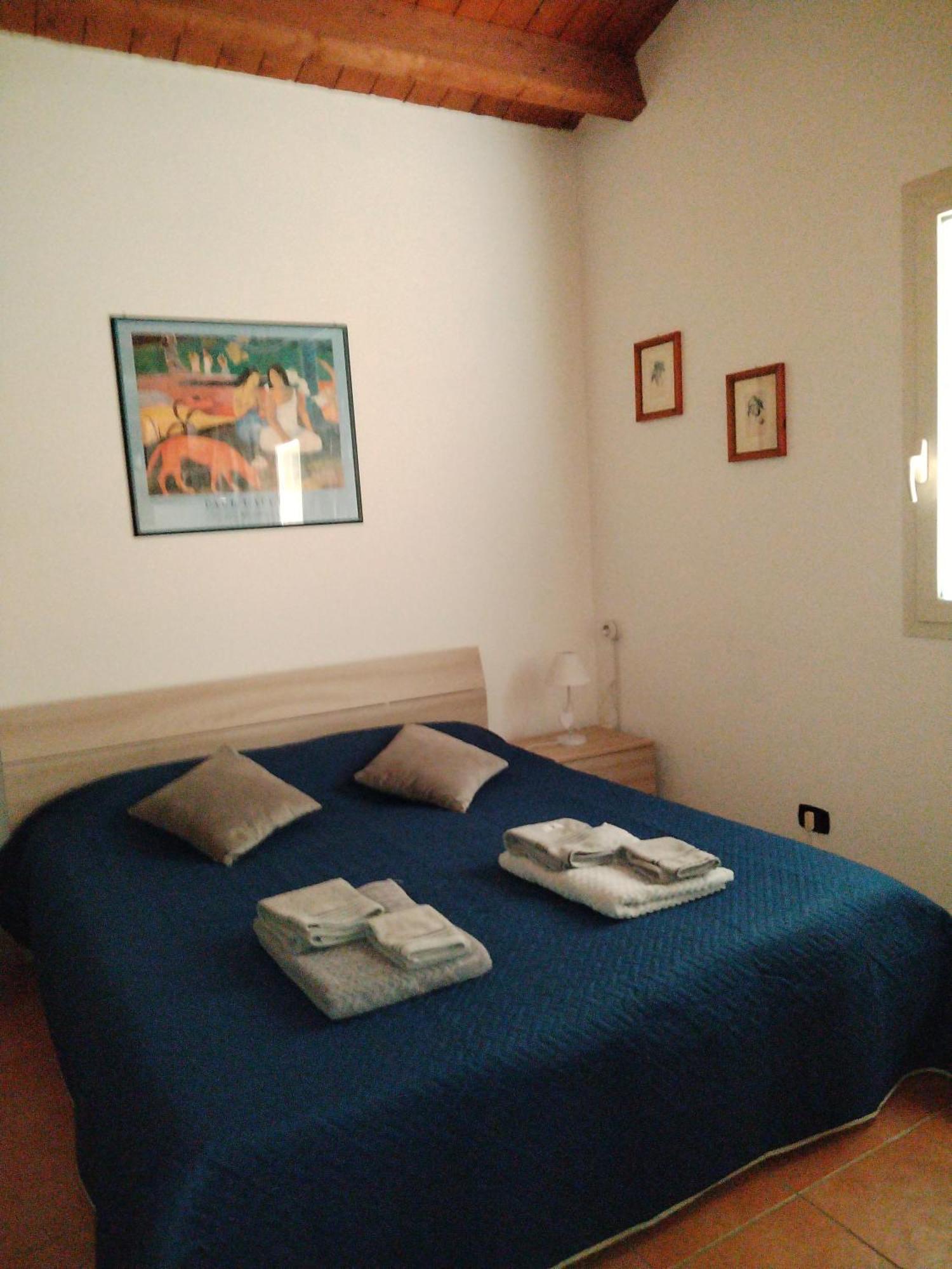 Apartmán Mansarda Con Terrazzo Privato Barletta Exteriér fotografie